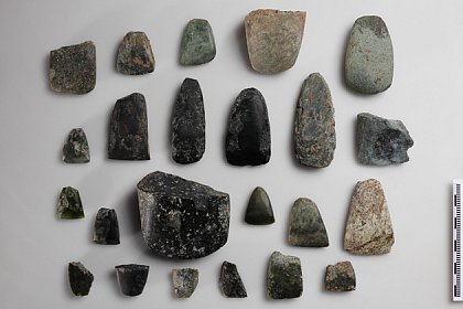 Neolithic stone axes from ukurii Hyk (photo N. Gail  OeAI-OeAW; 3D Models and microphotographs Laura Dietrich, Laura Dietrich)
